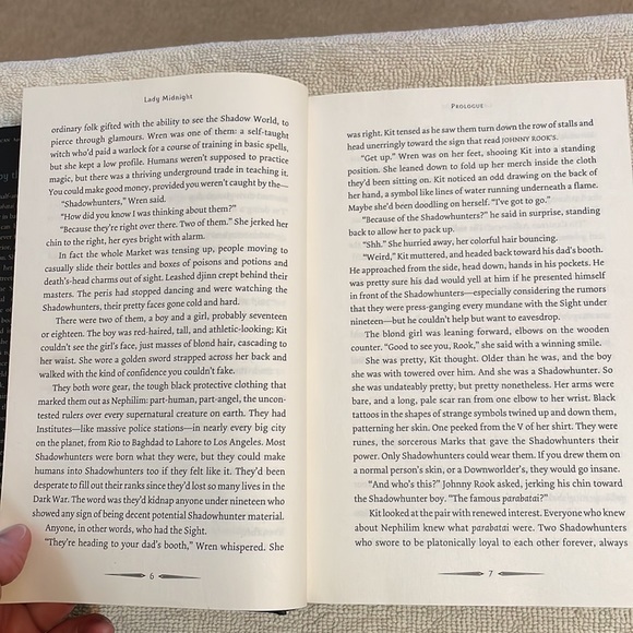 NOT ELIGIBLE FOR BUNDLE SALE Lady Midnight #1 in the Dark Artifices Series - Picture 12 of 12